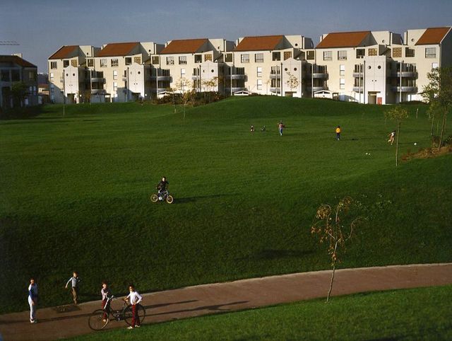 Parc du Pas Saint Christophe - Cergy Pontoie, 1984