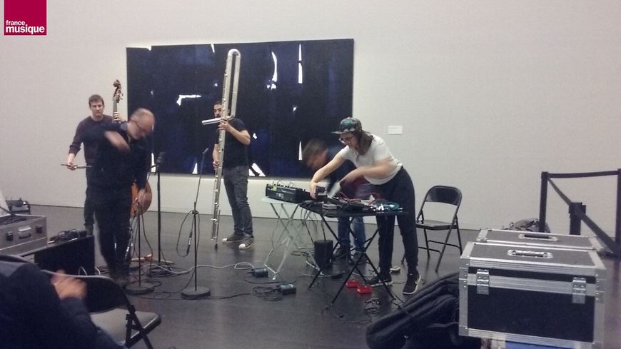 Musiciens au musée Soulages pendant les balances