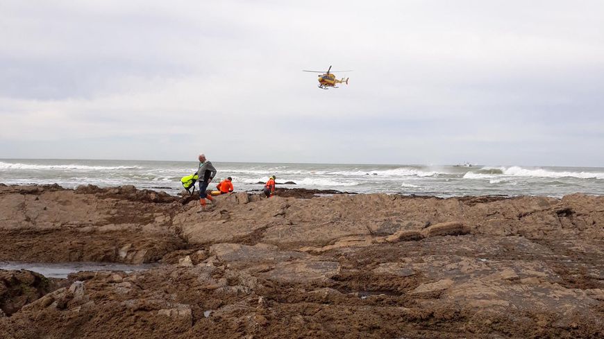 L'hélicoptère de la sécurité civile est intervenu.