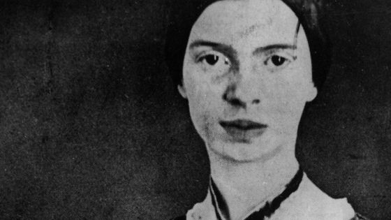 Emily Dickinson refusa toute sa vie la publication de ses poèmes. Seuls six fragments furent rendus publics de son vivant. ©Getty