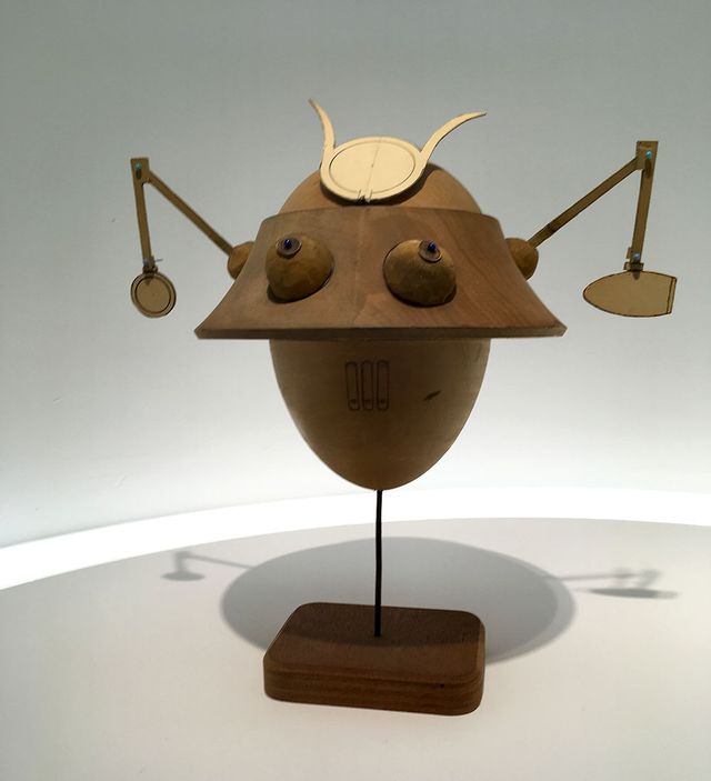 Maquette du robot-samouraï qui apparaît dans "Les trois formules du professeur Sato" d'Edgar P. Jacobs, paru pour la première fois dans Tintin Belgique