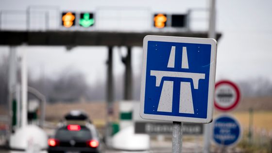 Treize ans après la privatisation, 2 600 kilomètres d’autoroutes n'ont pas encore été concédés au privé. ©Maxppp - Vincent Isore / IP3 PRESS