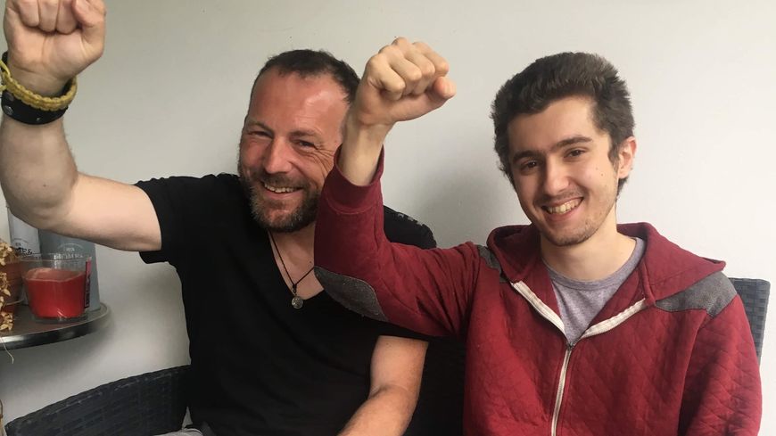Frédéric Vuillaume et son beau fils.