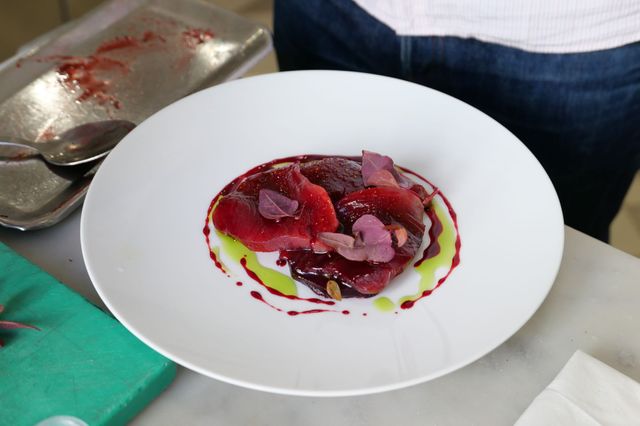 Carpaccio de thon et betteraves « thon sur ton »