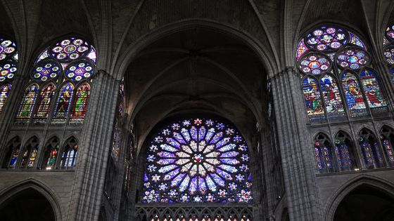Intérieur de la Basilique Saint Denis ©Getty - stockcam