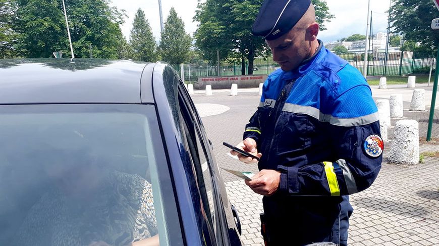 On estime à 700.000 le nombre de véhicules circulant sans assurance en France