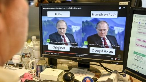 Comment faire en sorte qu’elles ne deviennent pas un nouvel outil de propagation de fake news ? ©AFP - Alexandra ROBINSON
