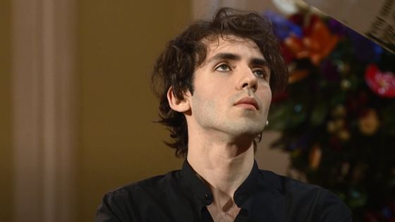 Le pianiste français Alexandre Kantorow en demi-finale du Concours Tchaikovsky de Moscou - Capture medici.tv