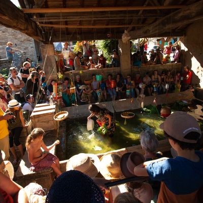 Installation sonore d'eau au lavoir de Blanot, de Marie Bouchacourt