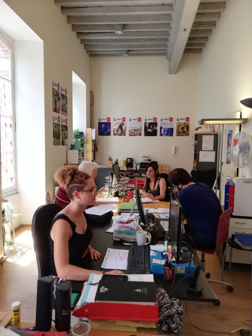L'équipe du Diari dans les locaux de l'IEO Occitanie Pyrénées-Méditerranée à Toulouse
