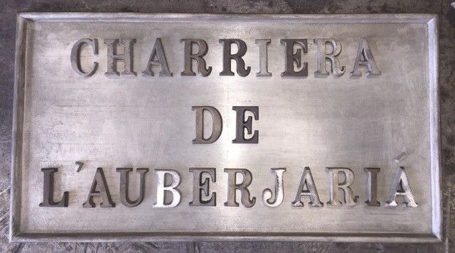 Plaque en oc