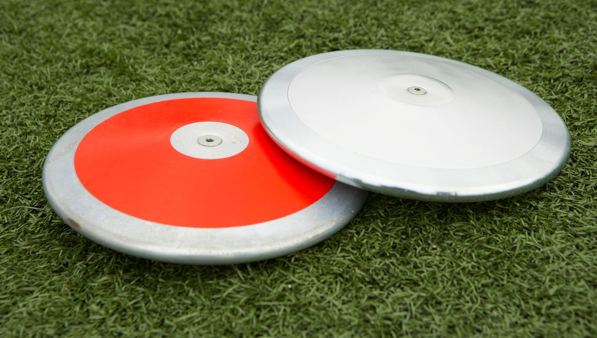 Ancien Disque D'athlétisme – Bois Et Métal, Vintage Pour Collection Ou Déco