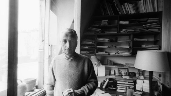 Roland Barthes en juin 1975. ©Getty - Sophie Bassouls/Sygma