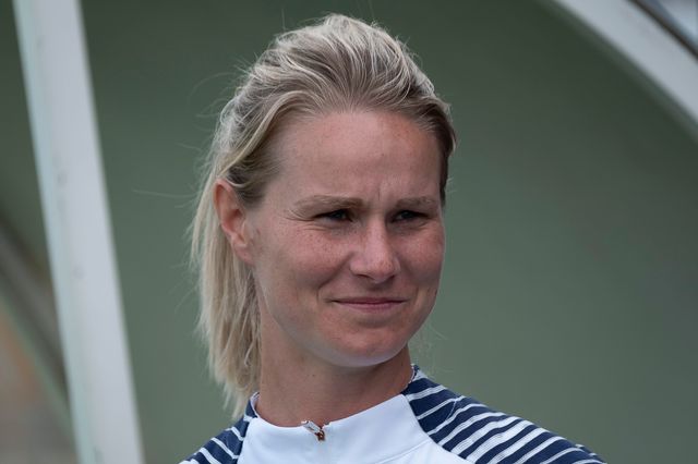 Amandine Henry lors du match de préparation pour la Coupe du Monde de Football France - Thaïlande