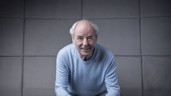 Portrait de l'auteur-compositeur-interprète Maxime Le Forestier à Paris, le 7 mars 2018 ©AFP - Patrick Fouque