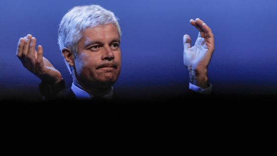 Laurent Wauquiez au cours d'un meeting pour les élections européennes, le 15 mai 2019 à Paris ©AFP - Geoffroy VAN DER HASSELT