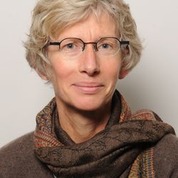 Claire Davison