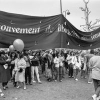 Manifestation de femmes à l'appel du MLF lors de la journée de la Femme à Paris le 8 mars 1982