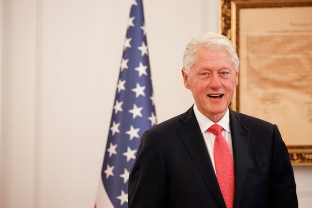 Bill Clinton aurait voyagé plus de 20 fois à bord du jet privé de Jeffrey Epstein