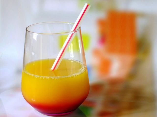 Les jus de fruits, pas plus d'un verre par jour