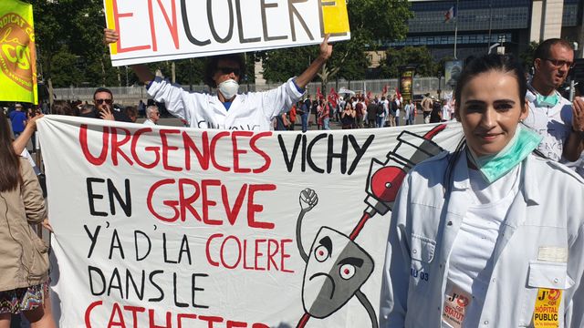 Linda a déjà pensé a déjà pensé à quitter son travail