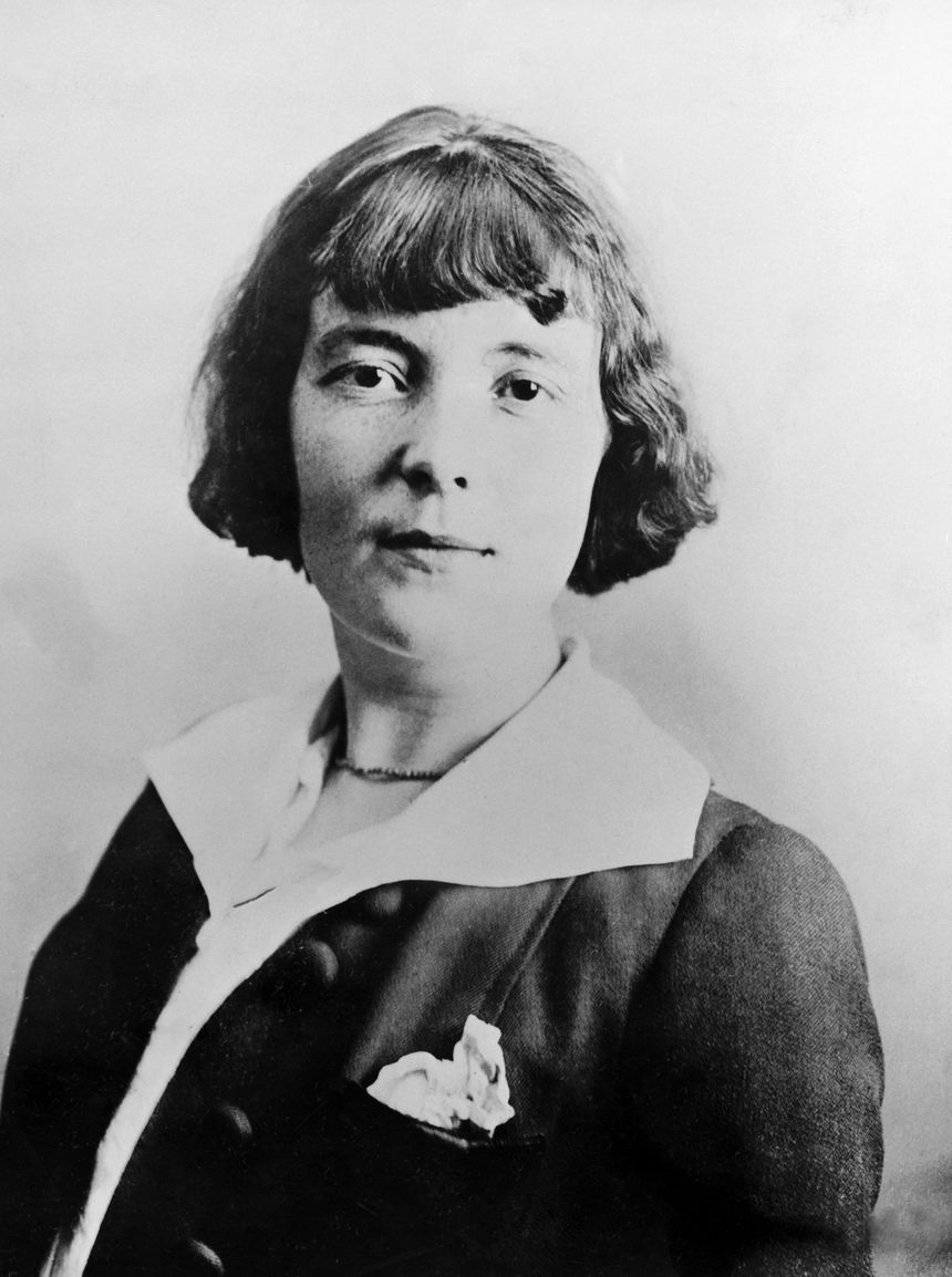 Katherine Mansfield (1888-1923), écrivaine britannique d'origine néozélandaise, vers 1900.