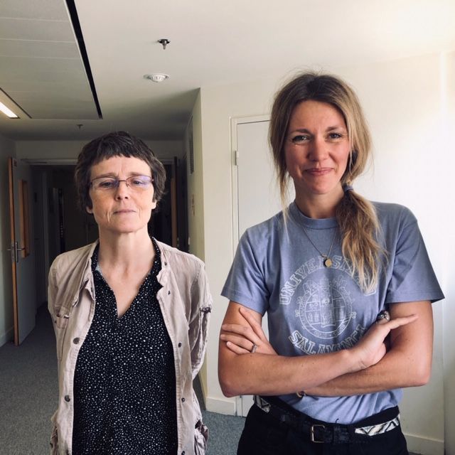 Claire Voisin, mathématicienne et et Lauren Bastide, journaliste dans le studio de France Inter.