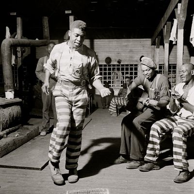 Des prisonniers afro-américains dans la prison de Green County en Géorgie en 1941