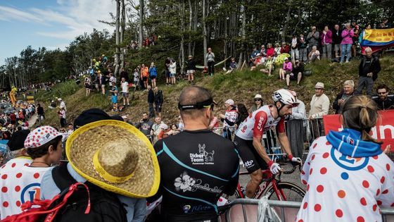 Thomas De Gendt avant la ligne d'arrivée à La Planche des Belles Filles ©AFP - JEFF PACHOUD