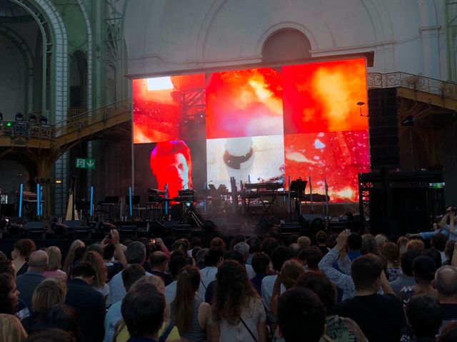 La vidéo d'Ange Leccia mixe les images de David Bowie et celles des missions Apollo
