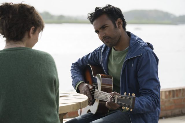 Himesh Patel et Lily James dans Yesterday