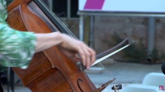 Eva Böcker au violoncelle (détail) ©Radio France