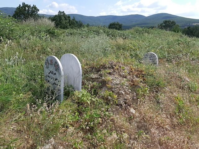 Dans le cimetière du petit village musulman de Sidiro en Grèce sont enterrés les dépouilles des migrants dont on a pu au moins déterminer qu’ils étaient musulmans. Plus d’une quarantaine sont enterrés ici anonymement.