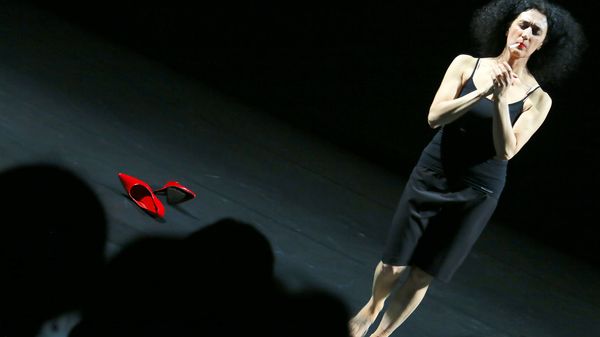 Cristiana Morganti en 2014, sur la scène du centre culturel de Funaro, à Pistoia (Toscane, Italie).