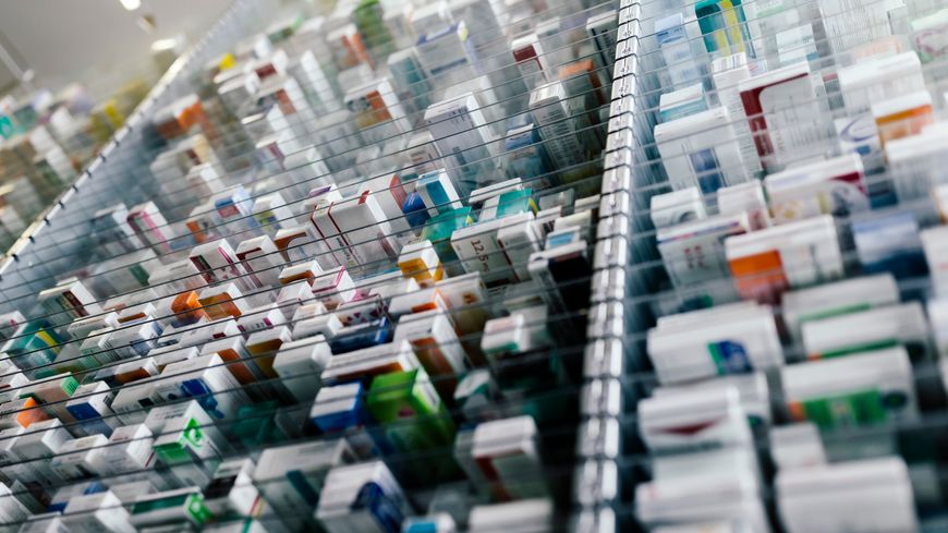 De plus en plus, l'Agence du médicament doit jongler avec des tensions d'approvisionnement pour tout un tas de molécules.