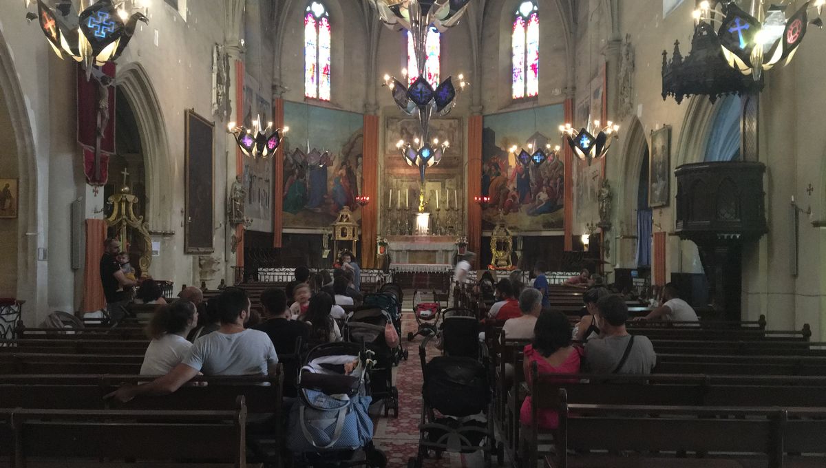 Ariege Une Tradition Religieuse Qui Attire Du Monde Dans La Petite Commune De Lezat Sur Leze