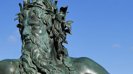 Versailles, Statue de la Loire, par Balthasar Keller ©Getty - Jarry Tripelon Gamma Rapho