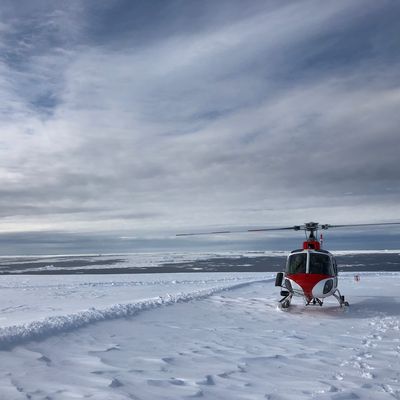 L'hélicoptère de la base