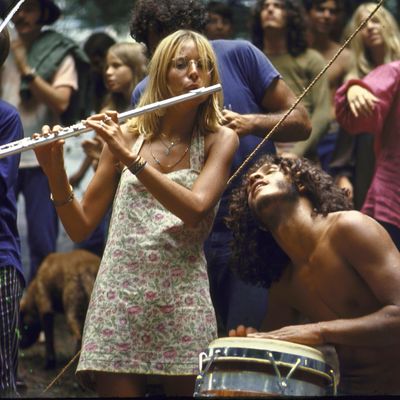Des musiciens qui "jamment" à Woodstock en 1969