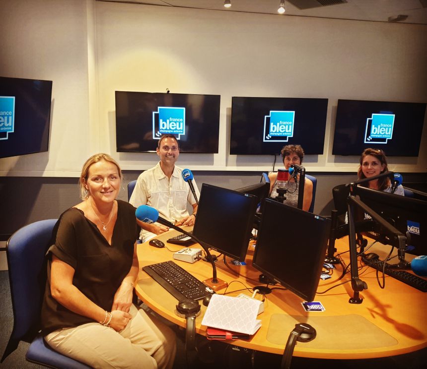 Olivier Cattiaux reçoit Sabrina, Laurence et Florine de l'Association LISA