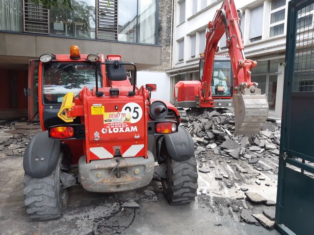 Chantier de dépollution du plomb, groupe scolaire rue Saint-Benoît (Paris 6ème)