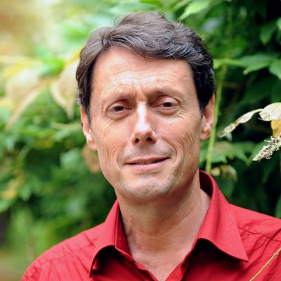 Antoine de Maximy est connu pour ses aventures autour du monde, mais savez vous ce qu'il lui est arrivé en Amazonie en 1986 ?