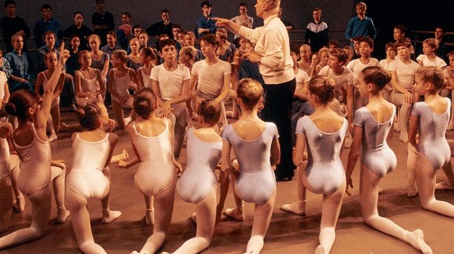 Claude Bessy, directrice de l'École de danse de l'Opéra de Paris à Nanterre