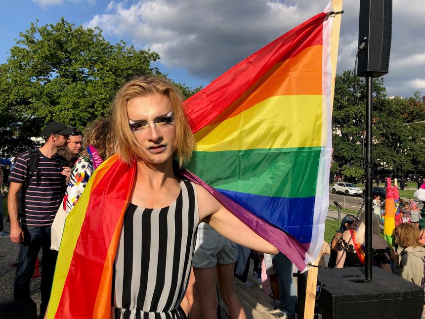 Parmi les rares drag queens de Pologne, Lelita Petit, qui participait à la Pride
