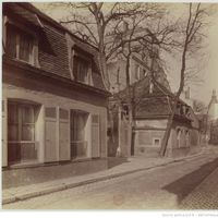 A Passy, une vieille maison Rue Raynouard, photographie d'Eugène Atget, 1901.