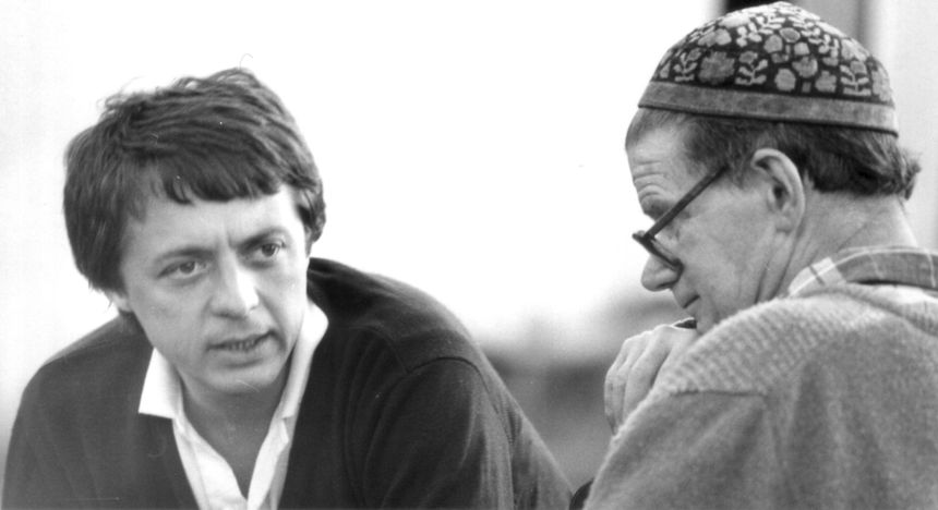 Marcel Otte (à gauche) et André Leroi-Gourhan (1984)