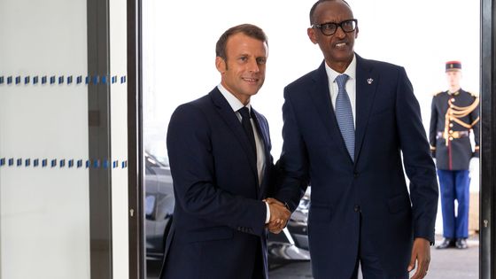 Paul Kagamé, invité par la France au dernier G7 ©AFP - Rita Franca