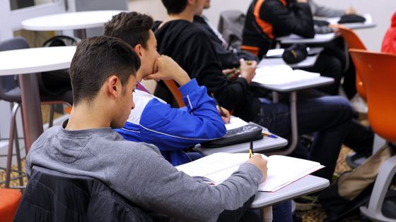 Plus de 2 millions de lycéens font leur rentrée ce lundi ©Maxppp - Alex Baillaud