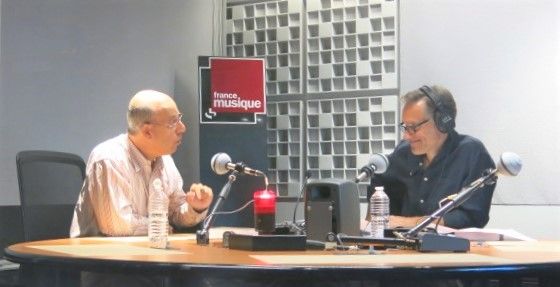 France Musique, studio 451... Claude Abromont, musicologue & Philippe Venturini, producteur de l'émission (g. à d.)