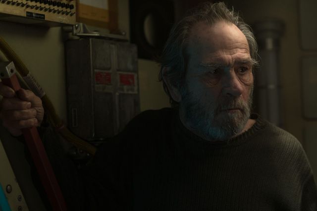 "Ad Astra" : Tommy Lee Jones alias Clifford Mcbride